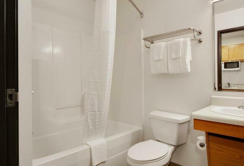 חדר סטנדרט שתי מיטות זוגיות, Woodspring Suites Houston Westchase