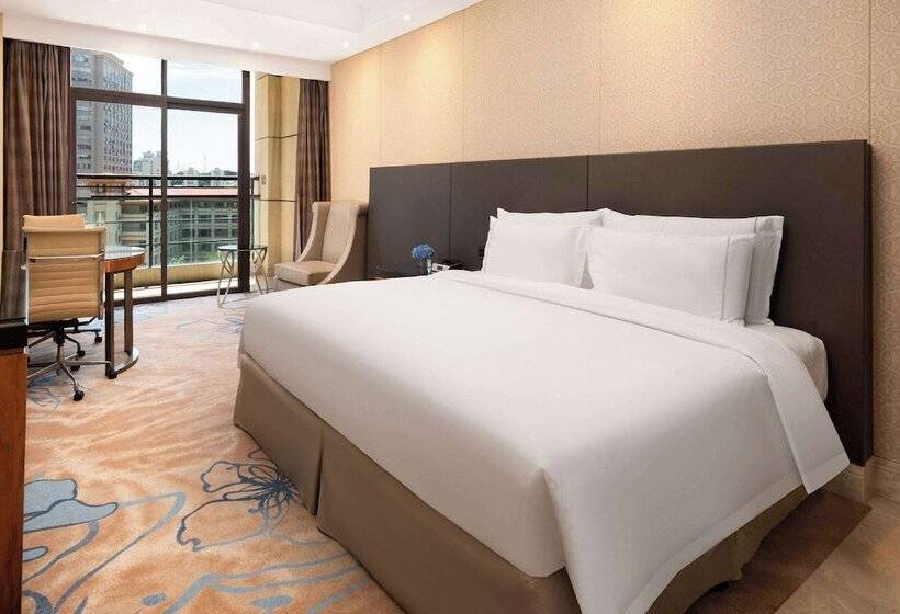 琮城市景观的豪华间, Wyndham Grand Xiamen Haicang