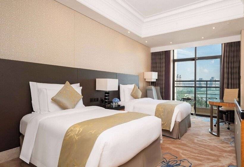 Номер Deluxe Вид на Море, Wyndham Grand Xiamen Haicang