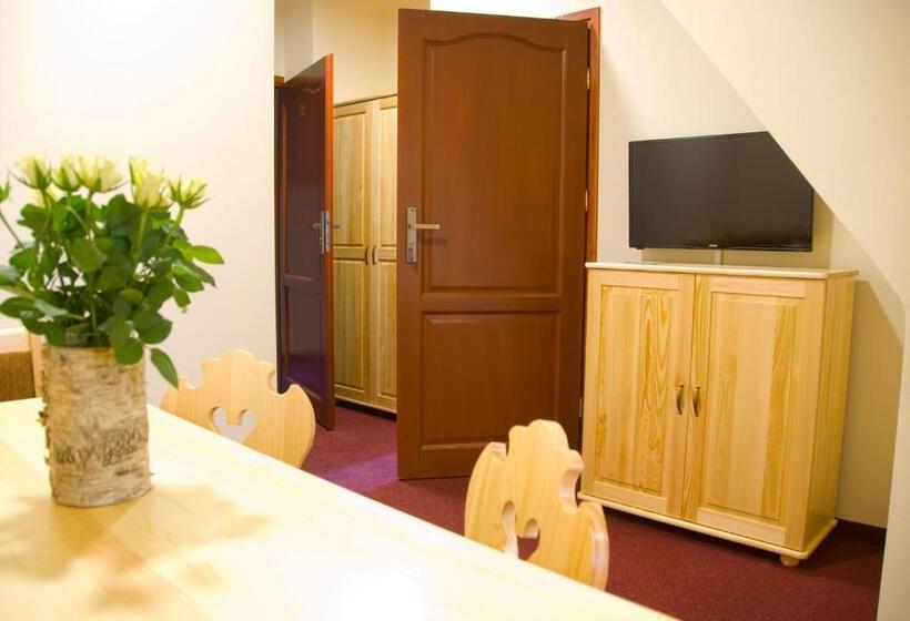 Студия Стандарт, Zajazd Górski Kuźnice