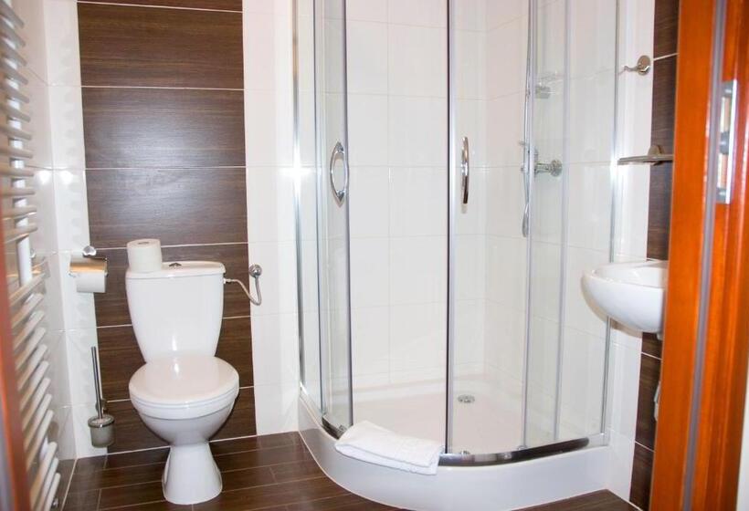 Номер Стандарт, Zajazd Górski Kuźnice