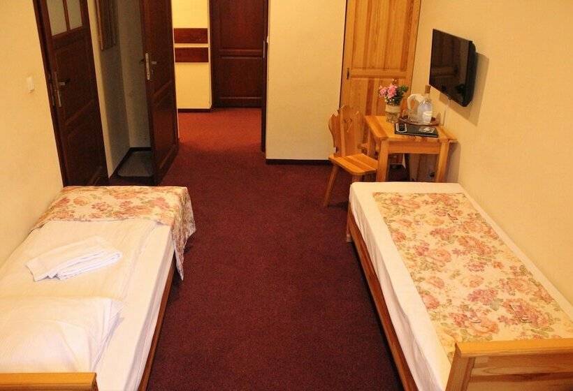 Номер Стандарт, Zajazd Górski Kuźnice