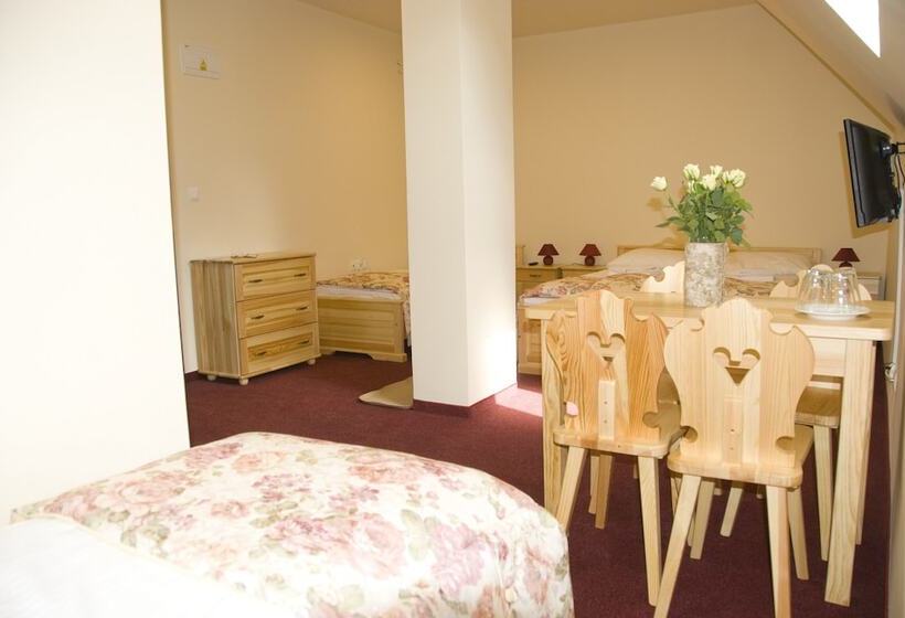 Четырехместный Номер Стандарт, Zajazd Górski Kuźnice