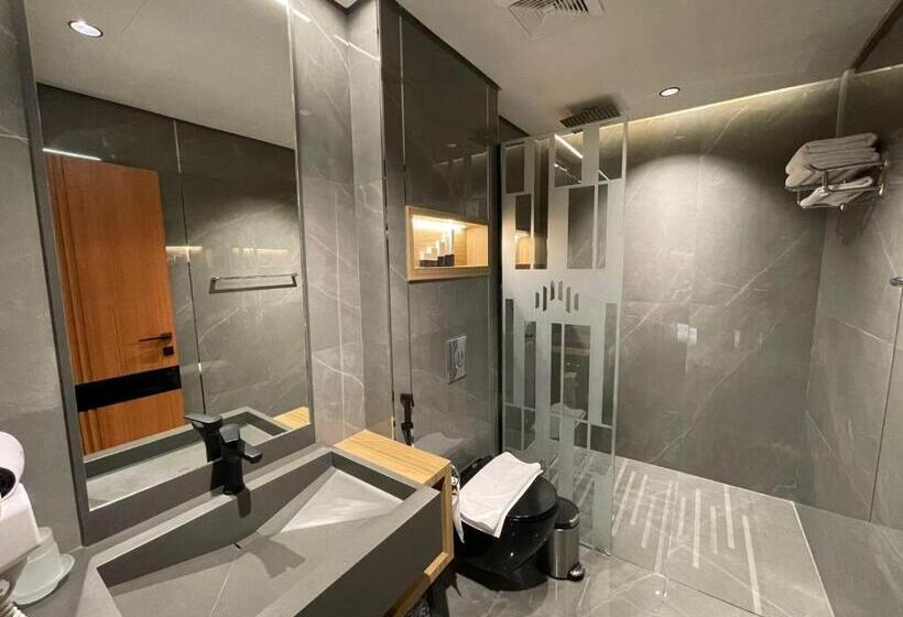 高级大房间, فندق كلاودز Clouds