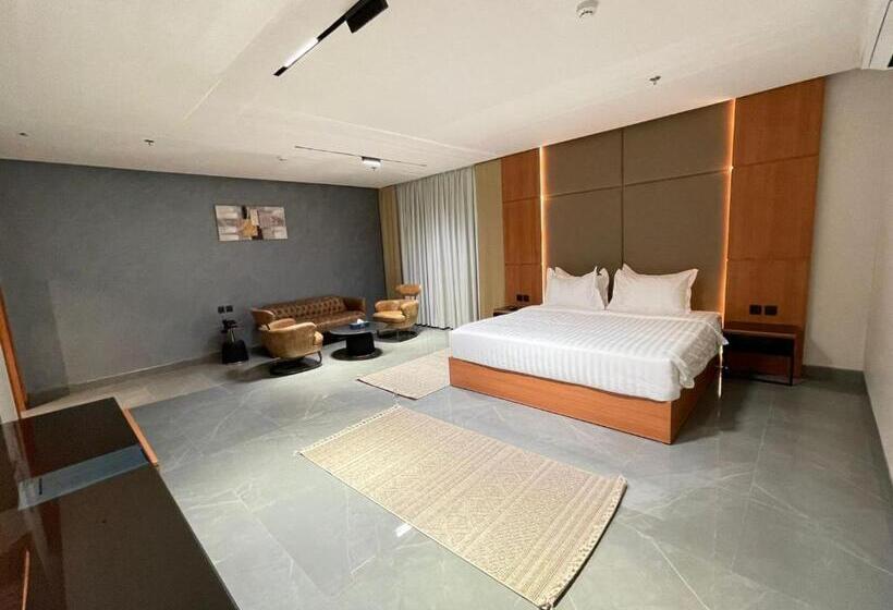 高级工作室, فندق كلاودز Clouds