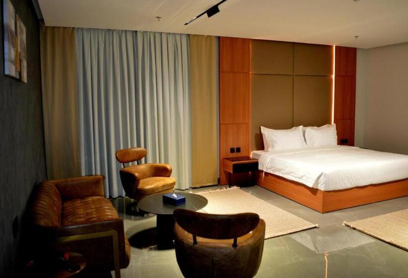 高级工作室, فندق كلاودز Clouds