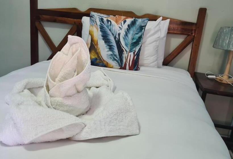 اتاق استاندارد یک نفره, Maya Bnb