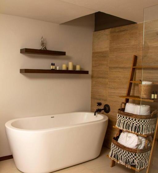 스위트 킹사이즈 침대, Casa 63 Hotel Boutique & Spa