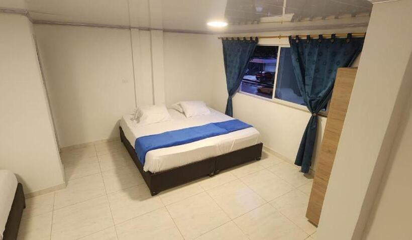Номер Стандарт, Edificio Regata Inn