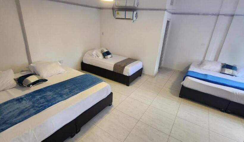 إستوديو قياسى, Edificio Regata Inn