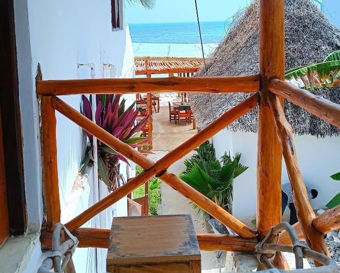 חדר סטנדרט צדדי נוף לים, Ha Beach Hotel Zanzibar