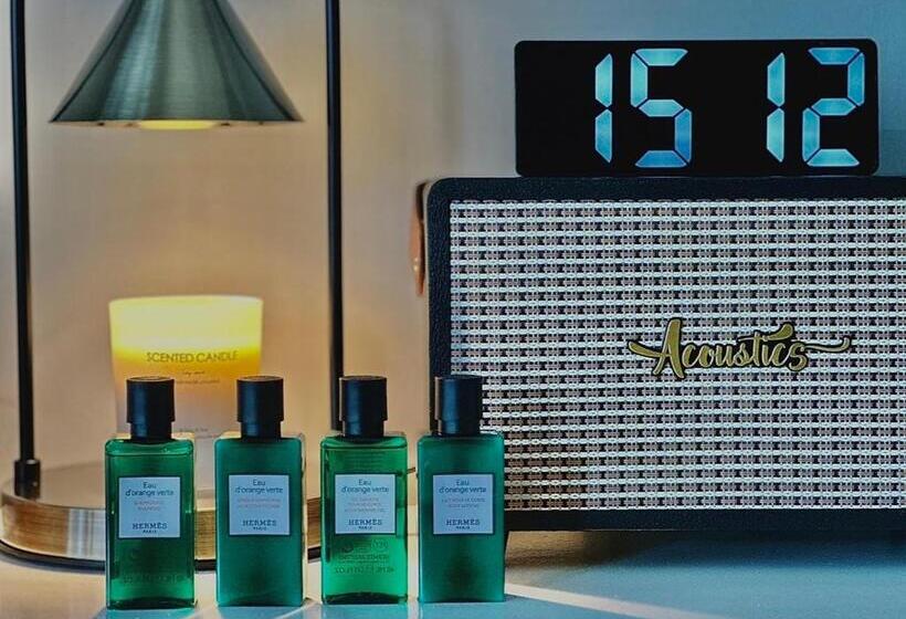 اتاق استاندارد چهارنفره با بالکن, Here B&b 宅這兒私宅 墾丁b宅