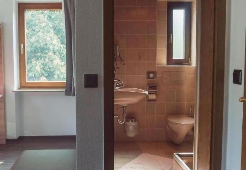 Номер Deluxe, B3