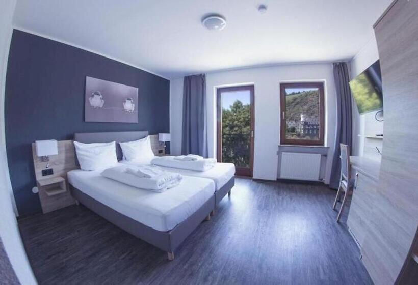 Номер Deluxe, B3