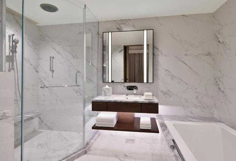 חדר אקזקיוטיב, Courtyard By Marriott Gorakhpur