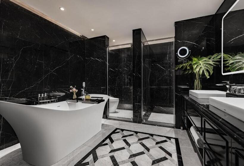 سوئیت پرزیدنت, Elegant Mansion 88