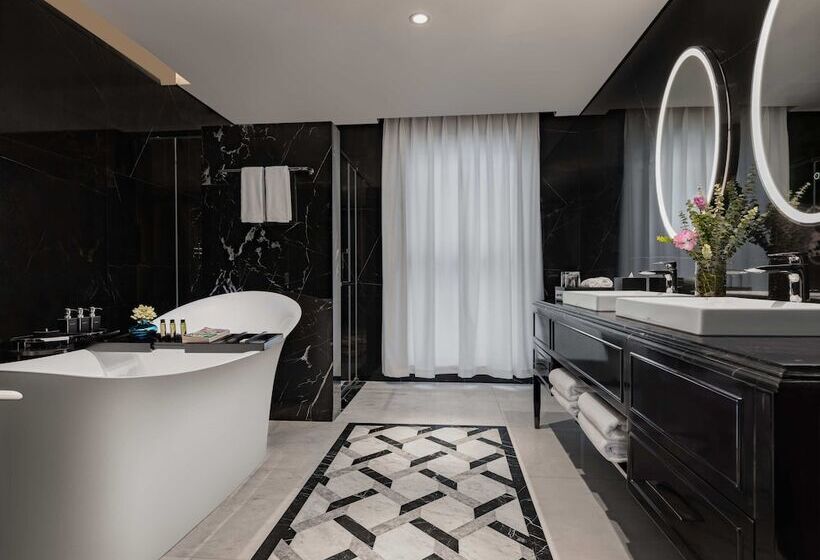 سوییت جونیور, Elegant Mansion 88