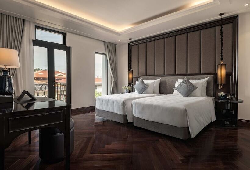 سوییت جونیور, Elegant Mansion 88