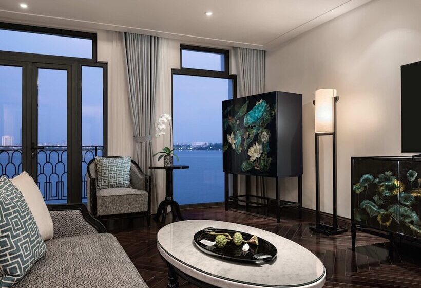 سوییت اجرایی, Elegant Mansion 88