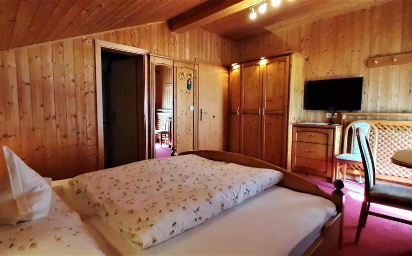 스탠다드 발코니 룸, Gasthof Pension Innerhütt