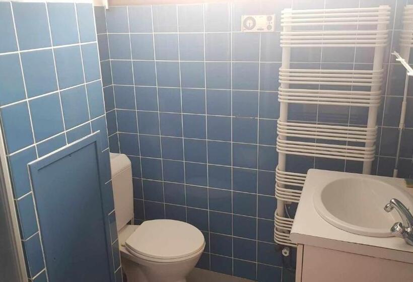 Номер Стандарт Трехместный, La Baleine Blanche   Chambres