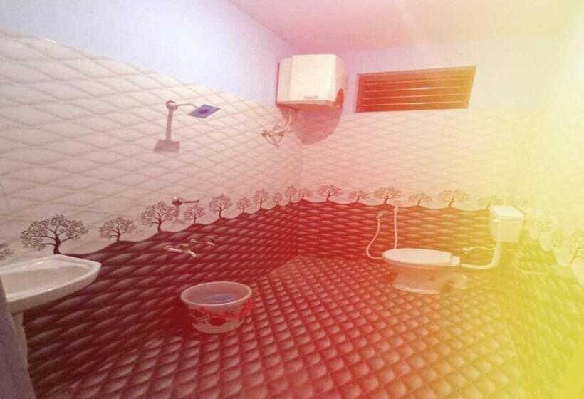 豪华三人间, Oyo Sri Vinayaga Residency