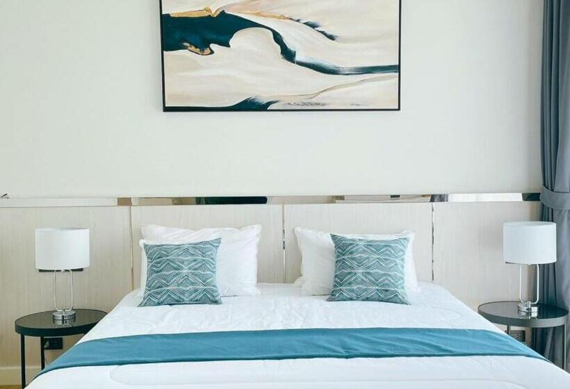 带大床的标准间, Sand Dance