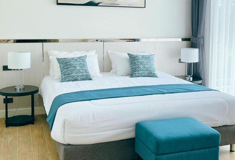 带大床的标准间, Sand Dance