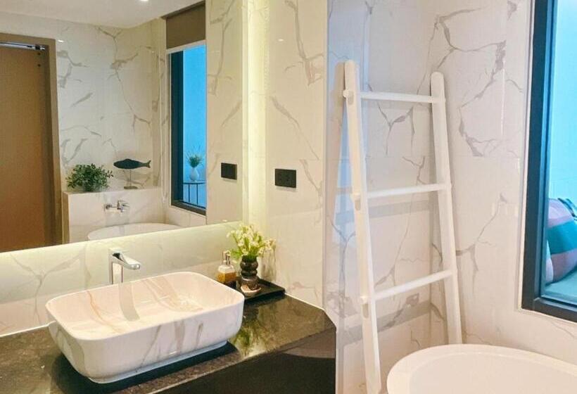 带大床的标准间, Sand Dance