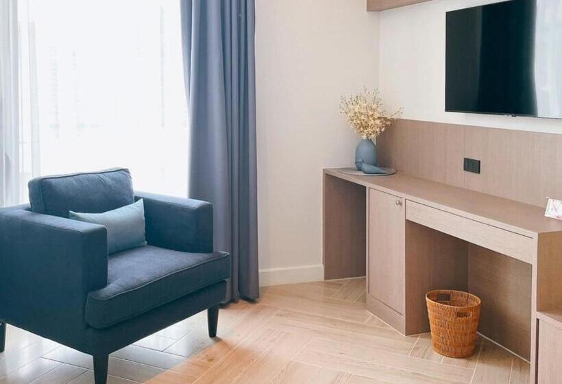 带大床的标准间, Sand Dance