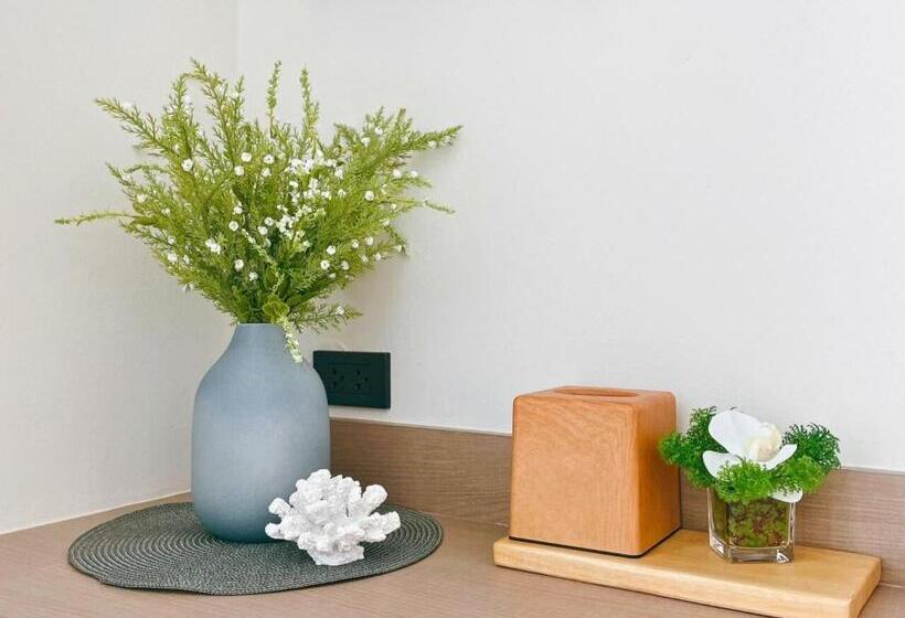 带大床的标准间, Sand Dance