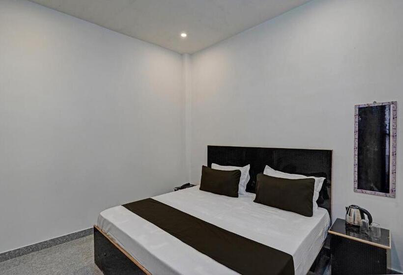 トリプルクラシックルーム, Oyo Hotel Kotik Stay