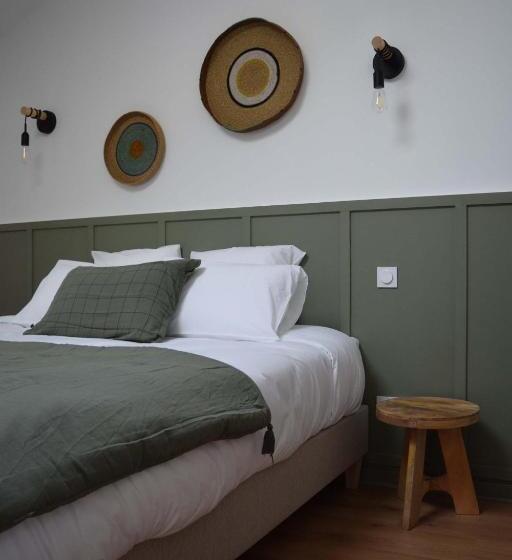 غرفة قياسية, Le Chai