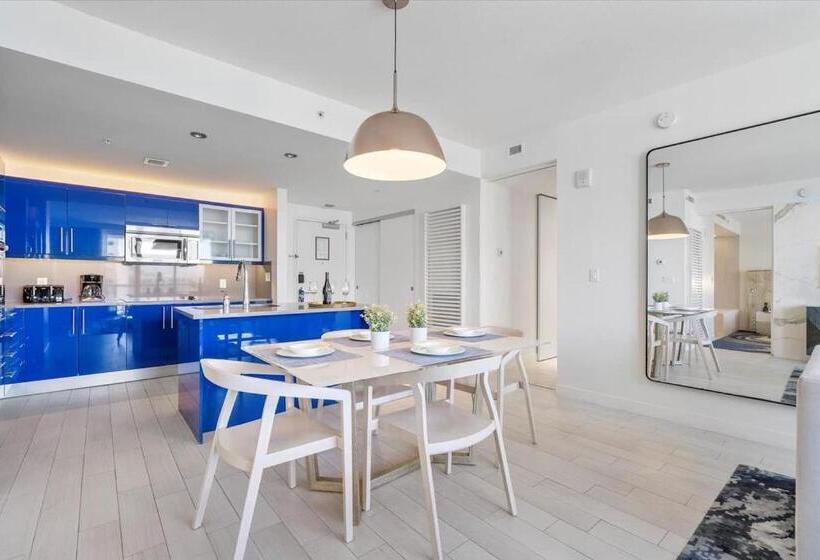 带2个卧室的公寓, W Hotel 2bd 2bath Condo Ocean Views