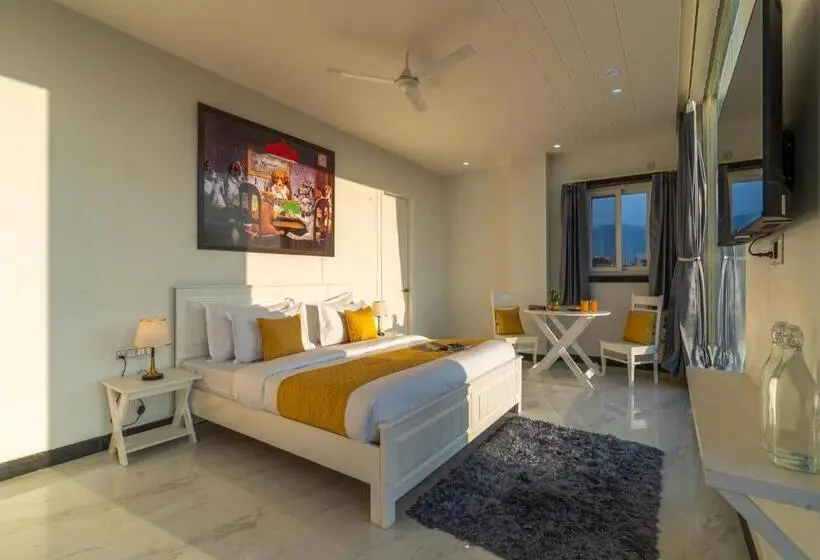 Habitació Deluxe, Artbuzz Dehradun