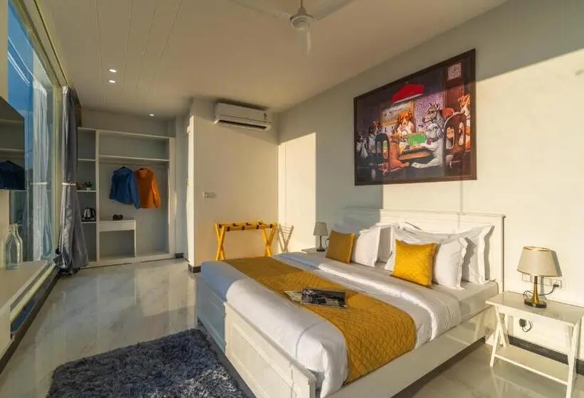 Habitació Deluxe, Artbuzz Dehradun