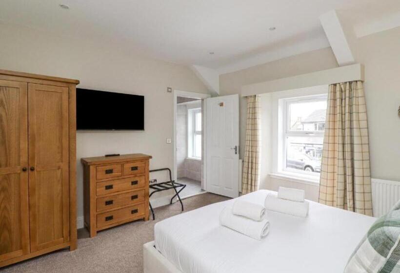 침실 2개 아파트, Apartments At The Black