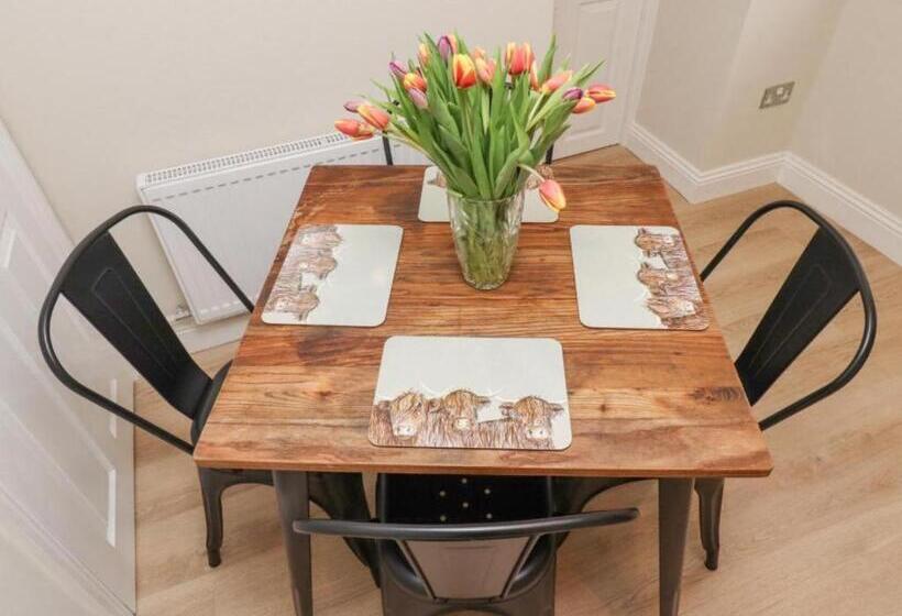 침실 1개 테라스 아파트, Apartments At The Black