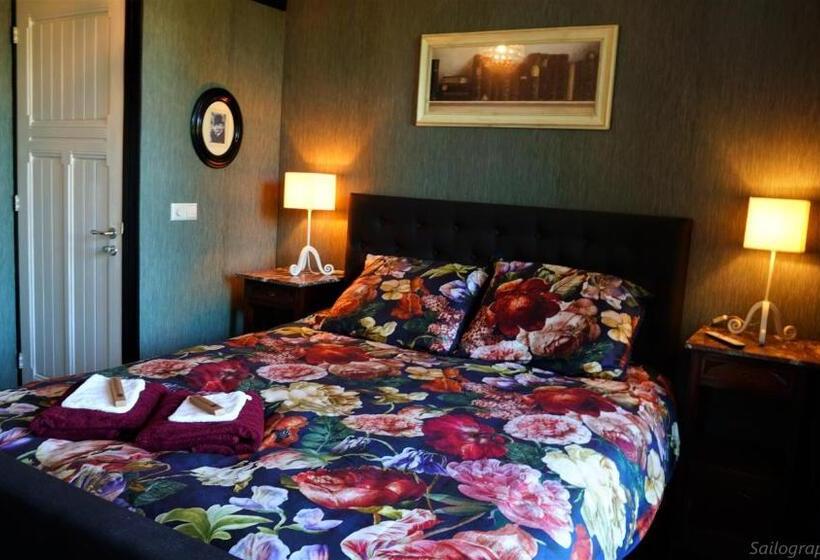 デラックスルーム, Villa Lucia