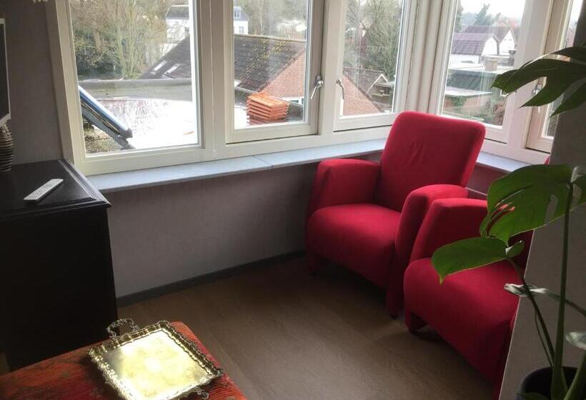 غرفة ديلوكس مطلّة علي الحديقة, Villa Lucia