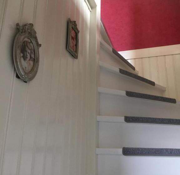 ガーデンビューデラックスルーム, Villa Lucia