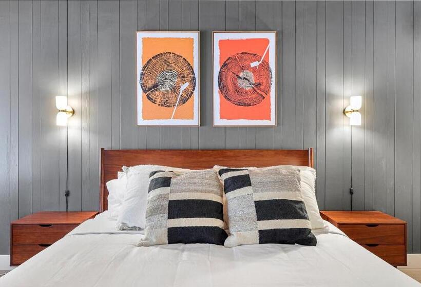 غرفة قياسية, Cave Springs Resort