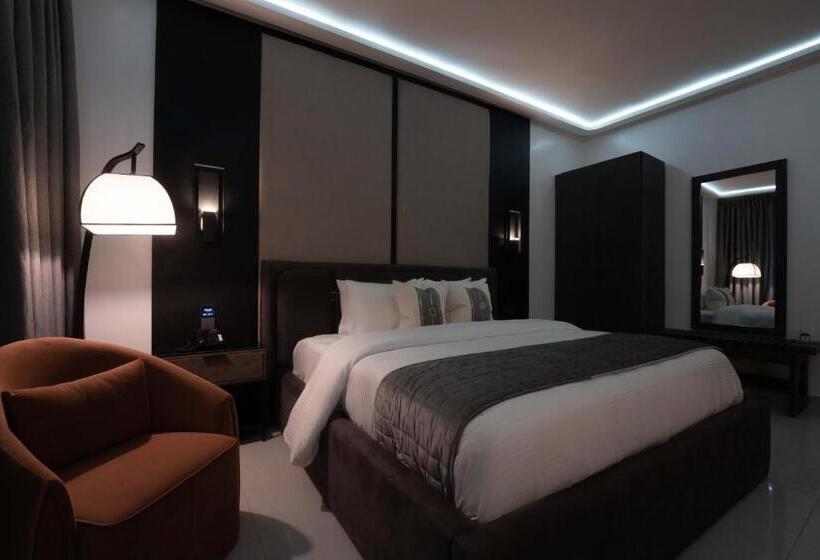 Deluxe Suite King Bed, Dluxe Premium