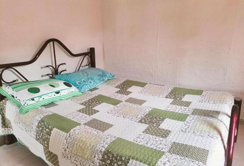 Номер Стандарт Трехместный, Finca Turística La Bahía