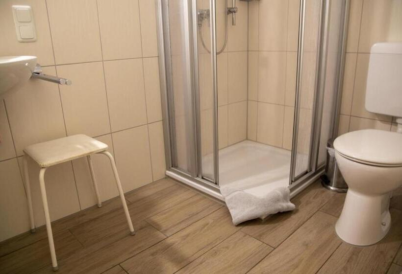 Апартаменты 2 Спальни, Hof Schlüpke