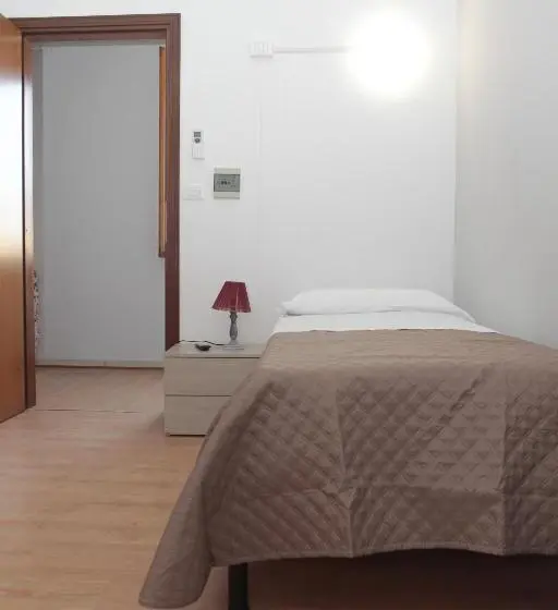 スタンダードシングルルーム, La Porta Del Sole