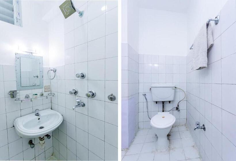 اتاق کلاسیک سه تخته, Oyo 800 New Muktinath