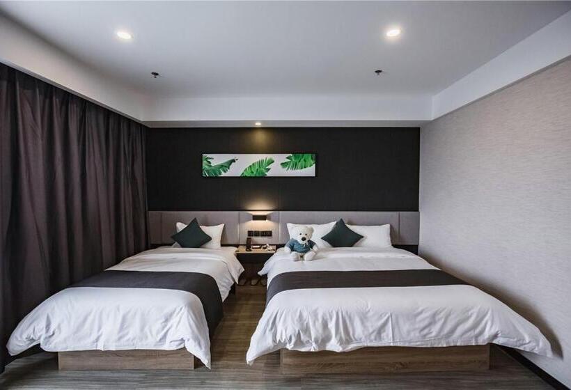 수피리어 패밀리 룸, Thank Inn Plus Weifang Kuiwen District Century Taihua People S Hospital