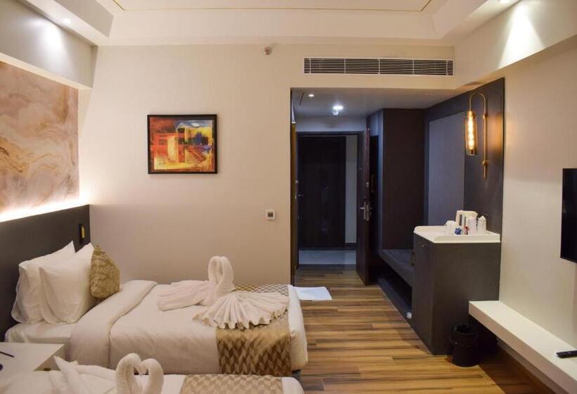 חדר אקזקיוטיב, Tulip Inn Shravasti