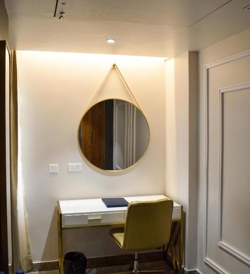 חדר אקזקיוטיב, Tulip Inn Shravasti